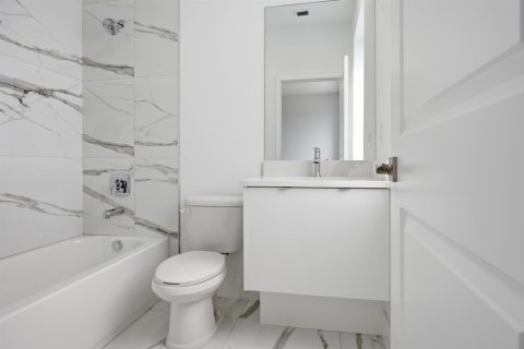 Adosado en venta en Pompano Beach, Florida, 2 dormitorios, 143.44 m2 № 2190093 - foto 26