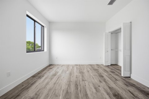 Adosado en venta en Pompano Beach, Florida, 2 dormitorios, 143.44 m2 № 2190093 - foto 22