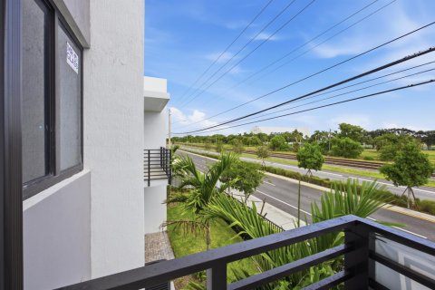 Adosado en venta en Pompano Beach, Florida, 2 dormitorios, 143.44 m2 № 2190093 - foto 28