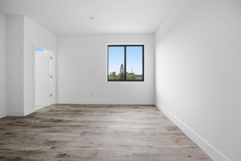 Adosado en venta en Pompano Beach, Florida, 2 dormitorios, 143.44 m2 № 2190093 - foto 24