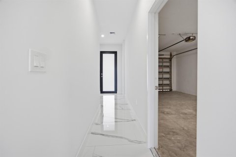 Adosado en venta en Pompano Beach, Florida, 2 dormitorios, 143.44 m2 № 2190093 - foto 4