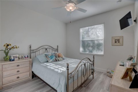 House in Palmetto, Florida 2 bedrooms, 121.42 sq.m. № 1629616 - photo 17