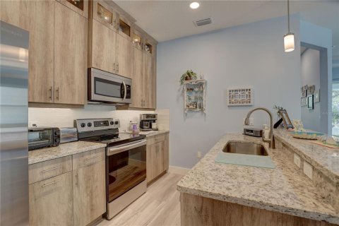House in Palmetto, Florida 2 bedrooms, 121.42 sq.m. № 1629616 - photo 9