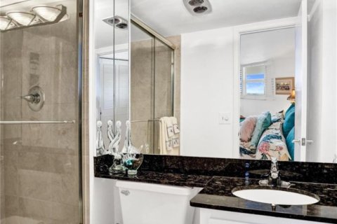 Copropriété à vendre à Pompano Beach, Floride: 2 chambres, 111.48 m2 № 2077778 - photo 22