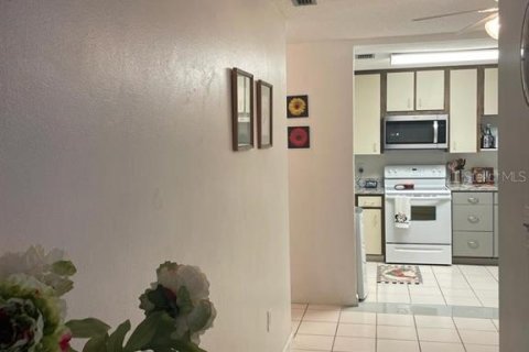 Condominio en venta en Dunedin, Florida, 2 dormitorios, 86.4 m2 № 1723070 - foto 8