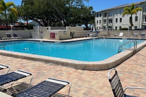 Condominio en venta en Dunedin, Florida, 2 dormitorios, 86.4 m2 № 1723070 - foto 15