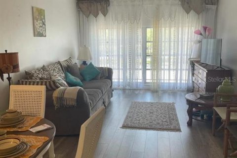Condominio en venta en Dunedin, Florida, 2 dormitorios, 86.4 m2 № 1723070 - foto 11