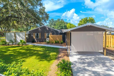 Casa en Auburndale, Florida 3 dormitorios, 90.39 m2 № 2149480