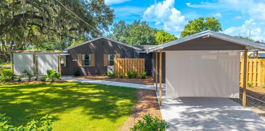 Casa en Auburndale, Florida 3 dormitorios, 90.39 m2 № 2149480