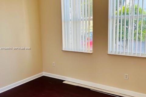 Снять в аренду таунхаус в Мирамар, Флорида 4 спальни, 145.86м2, № 1997701 - фото 10