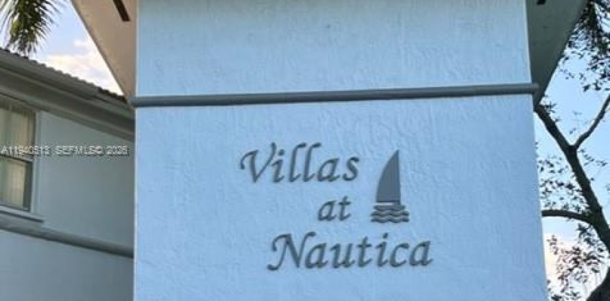 Таунхаус в Мирамар, Флорида 4 спальни, 145.86м2 № 1997701