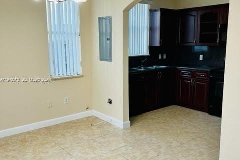 Снять в аренду таунхаус в Мирамар, Флорида 4 спальни, 145.86м2, № 1997701 - фото 6