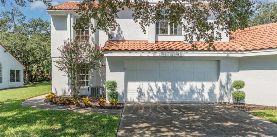 Duplex in Orlando, Florida 3 bedrooms, 181.62 sq.m. № 1909945