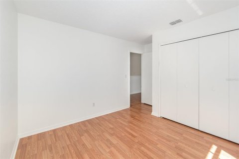 Duplex in Orlando, Florida 3 bedrooms, 181.62 sq.m. № 1909945 - photo 19