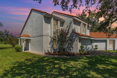 Duplex in Orlando, Florida 3 bedrooms, 181.62 sq.m. № 1909945 - photo 4