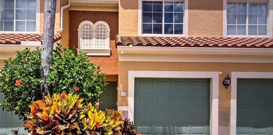 Таунхаус в Веллингтон, Флорида 2 спальни, 130.16м2 № 1994199