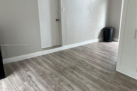 Immobilier commercial à Fort Lauderdale, Floride 1 chambre, 120.68 m2 № 2256326