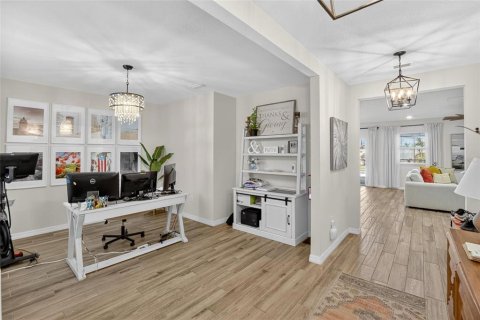Villa ou maison à louer à Riverview, Floride: 5 chambres, 244.05 m2 № 1915314 - photo 11
