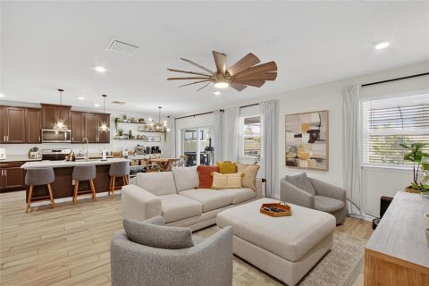 Villa ou maison à louer à Riverview, Floride: 5 chambres, 244.05 m2 № 1915314 - photo 14