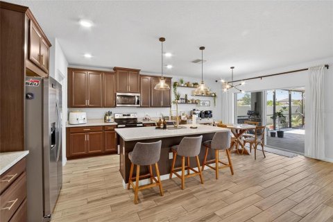 Villa ou maison à louer à Riverview, Floride: 5 chambres, 244.05 m2 № 1915314 - photo 16