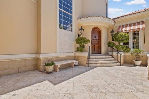 Villa ou maison à vendre à Gulfport, Floride: 4 chambres, 489.97 m2 № 2218346 - photo 8
