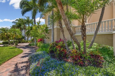 Villa ou maison à vendre à Gulfport, Floride: 4 chambres, 489.97 m2 № 2218346 - photo 5