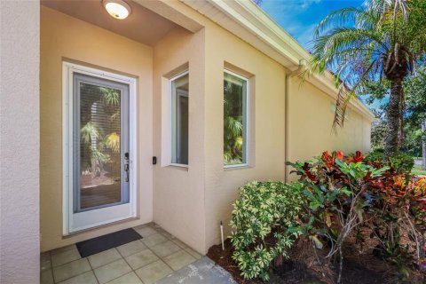 Casa en venta en Bradenton, Florida, 2 dormitorios, 171.03 m2 № 2400032 - foto 3