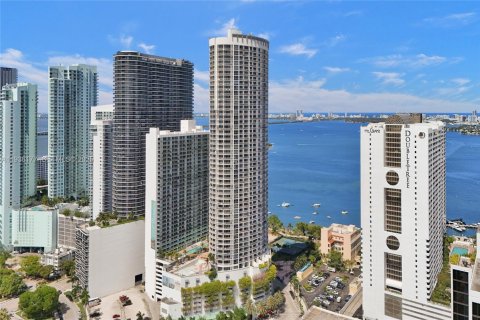 Condo in Miami, Florida  № 1994242 - photo 19