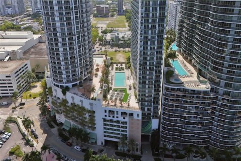 Condo in Miami, Florida  № 1994242 - photo 29