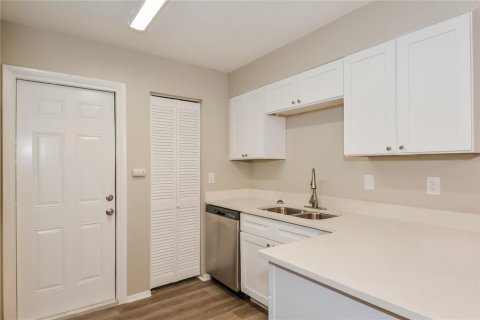 Casa en alquiler en Sarasota, Florida, 3 dormitorios, 137.96 m2 № 1866090 - foto 5
