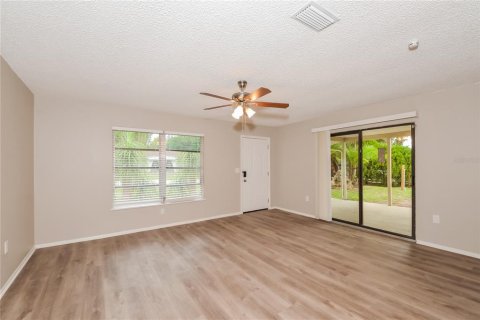 Casa en alquiler en Sarasota, Florida, 3 dormitorios, 137.96 m2 № 1866090 - foto 3