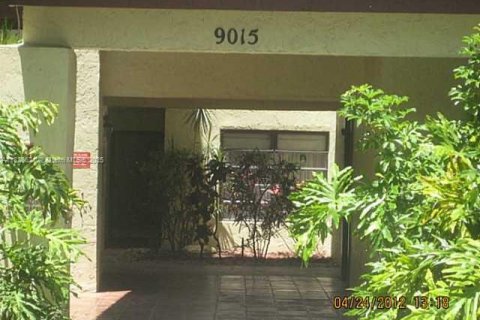 Condo in Miami, Florida, 2 bedrooms  № 1806198 - photo 22