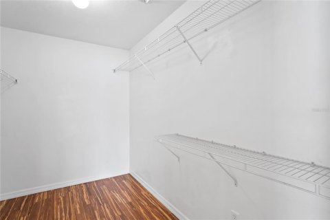 Купить виллу или дом в Тринити, Флорида 7 комнат, 203.18м2, № 1658714 - фото 13