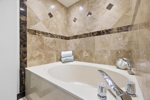 Condo in Clearwater, Florida, 1 bedroom  № 2285413 - photo 18