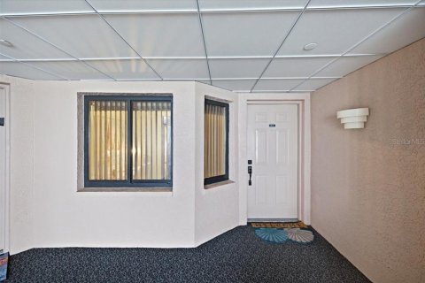 Condo in Clearwater, Florida, 1 bedroom  № 2285413 - photo 27