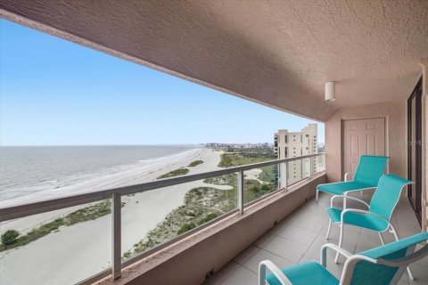 Condo in Clearwater, Florida, 1 bedroom  № 2285413 - photo 29