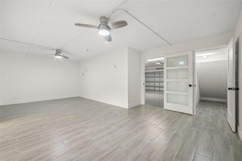 Touwnhouse à vendre à Treasure Island, Floride: 3 chambres, 188.13 m2 № 2140550 - photo 29