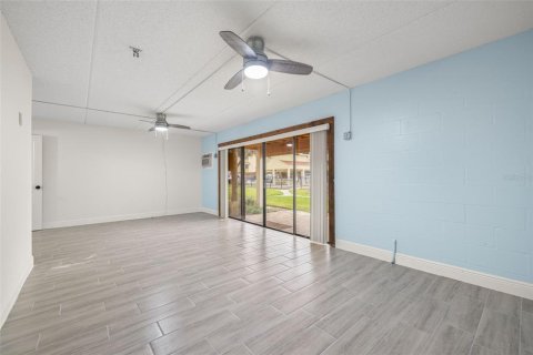 Touwnhouse à vendre à Treasure Island, Floride: 3 chambres, 188.13 m2 № 2140550 - photo 30