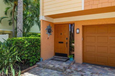 Touwnhouse à vendre à Treasure Island, Floride: 3 chambres, 188.13 m2 № 2140550 - photo 4