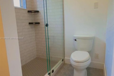 Touwnhouse à vendre à Sunrise, Floride: 2 chambres, 164.81 m2 № 2006066 - photo 12