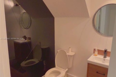 Touwnhouse à vendre à Sunrise, Floride: 2 chambres, 164.81 m2 № 2006066 - photo 3