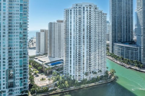 Condo in Miami, Florida, 3 bedrooms  № 1867529 - photo 30