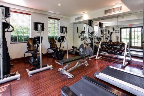 Condo in Palm Beach, Florida, 1 bedroom № 2246707 - photo 10
