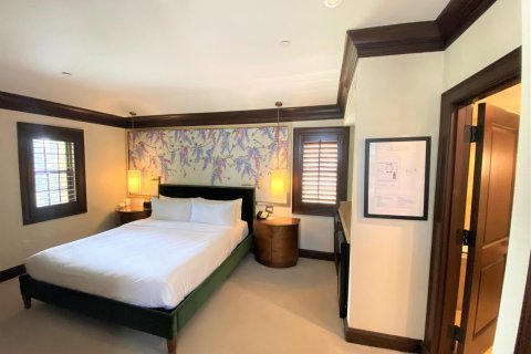 Condo in Palm Beach, Florida, 1 bedroom № 2246707 - photo 17