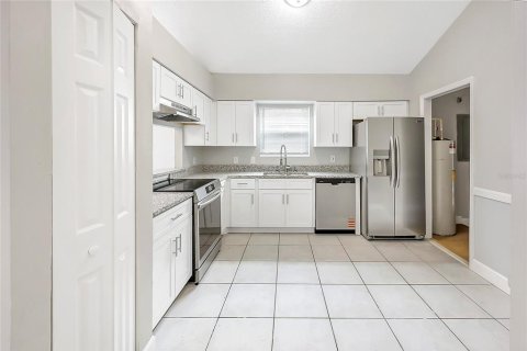 Casa en venta en Orlando, Florida, 3 dormitorios, 123.56 m2 № 1919514 - foto 6
