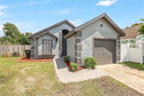 Casa en venta en Orlando, Florida, 3 dormitorios, 123.56 m2 № 1919514 - foto 1