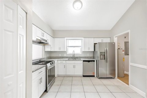Casa en venta en Orlando, Florida, 3 dormitorios, 123.56 m2 № 1919514 - foto 5