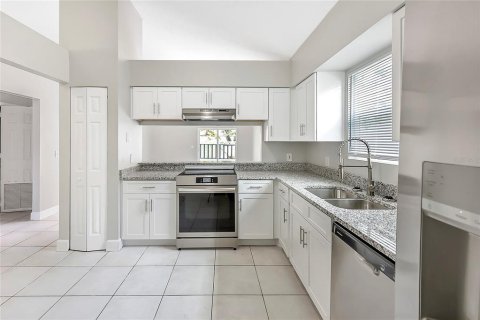 Casa en venta en Orlando, Florida, 3 dormitorios, 123.56 m2 № 1919514 - foto 8