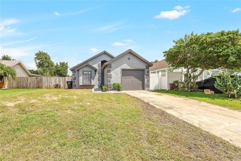 Casa en venta en Orlando, Florida, 3 dormitorios, 123.56 m2 № 1919514 - foto 2