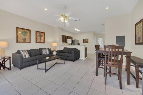 Adosado en venta en Kissimmee, Florida, 3 dormitorios, 133.78 m2 № 2166539 - foto 2